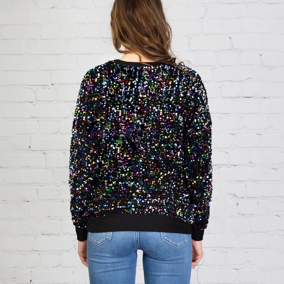 NWT! Beautiful Black Multi Sequin Top Blouse! 💕 - Picture 3 of 3